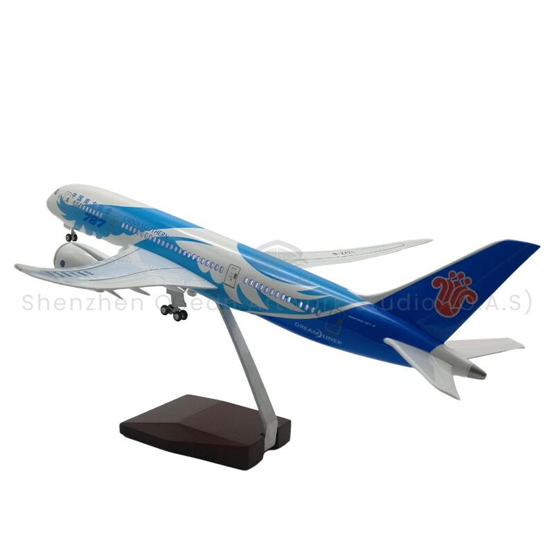 【L】1/130 43CM China Southern Airlines Boeing 787 Model Pesawat Dengan Gear Pendaratan Keluli Logam Diecast Model Pesawat Mainan Hadiah