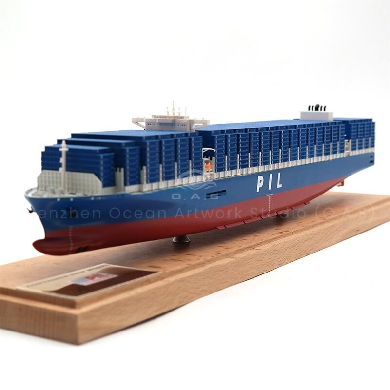45cm 海上コンテナ船 MAERKSK LINE 完成品 模型 船舶鑑賞用 45cm 海上コンテナ船 MAERKSK LINE 完成品 模型 船舶鑑賞用
