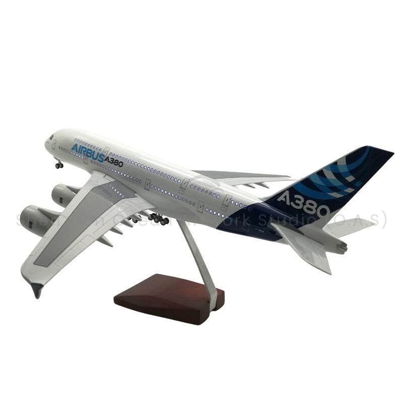 【L】LED ABS Resin Airplane Model Airbus 380  Size 46cm Scale 1/160 with LED Light and Landing Gear