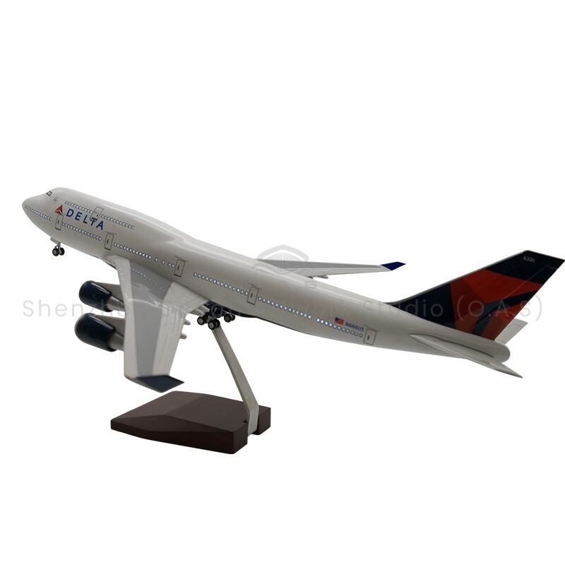 【L】Model Pesawat Terbang untuk Hadiah 1:150 Skala Logam Model Pesawat Terbang 747 Delta Air Lines 47cm Model Pesawat Boeing