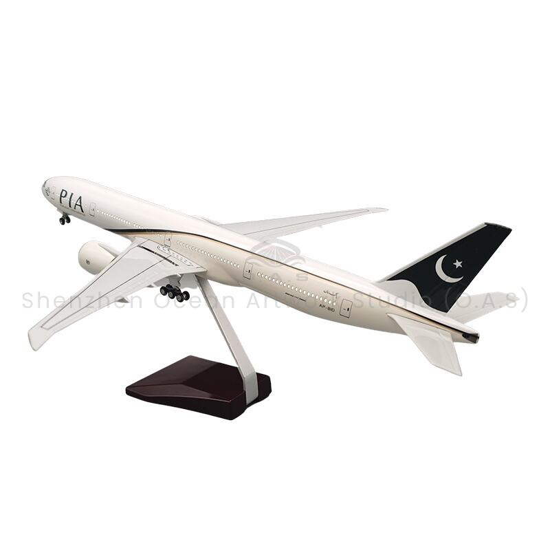 【L】Módéil Fliúch 1:157 Scála Fliúch le Glicistí 777 Pakistan Airlines 47cm Boeing Módéil Fliúch do Phríomhshagart