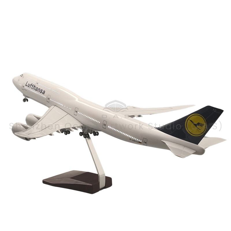 【L】Model Pesawat Penyelia Hadiah 1:160 Skala Logam Model Pesawat 747-8 Lufthansa 47cm Boeing Model Pesawat