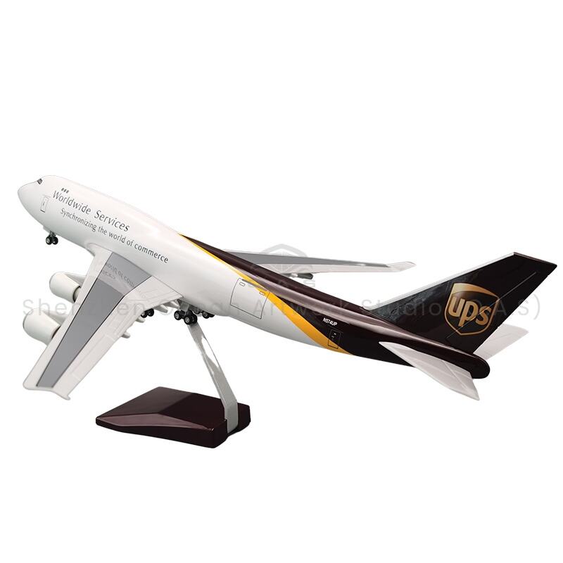 【L】Model Kapal Terbang Hadiah 1:150 Skala Kelasi Model Kapal Terbang 747 UPS Airlines 47cm Model Kapal Terbang Boeing