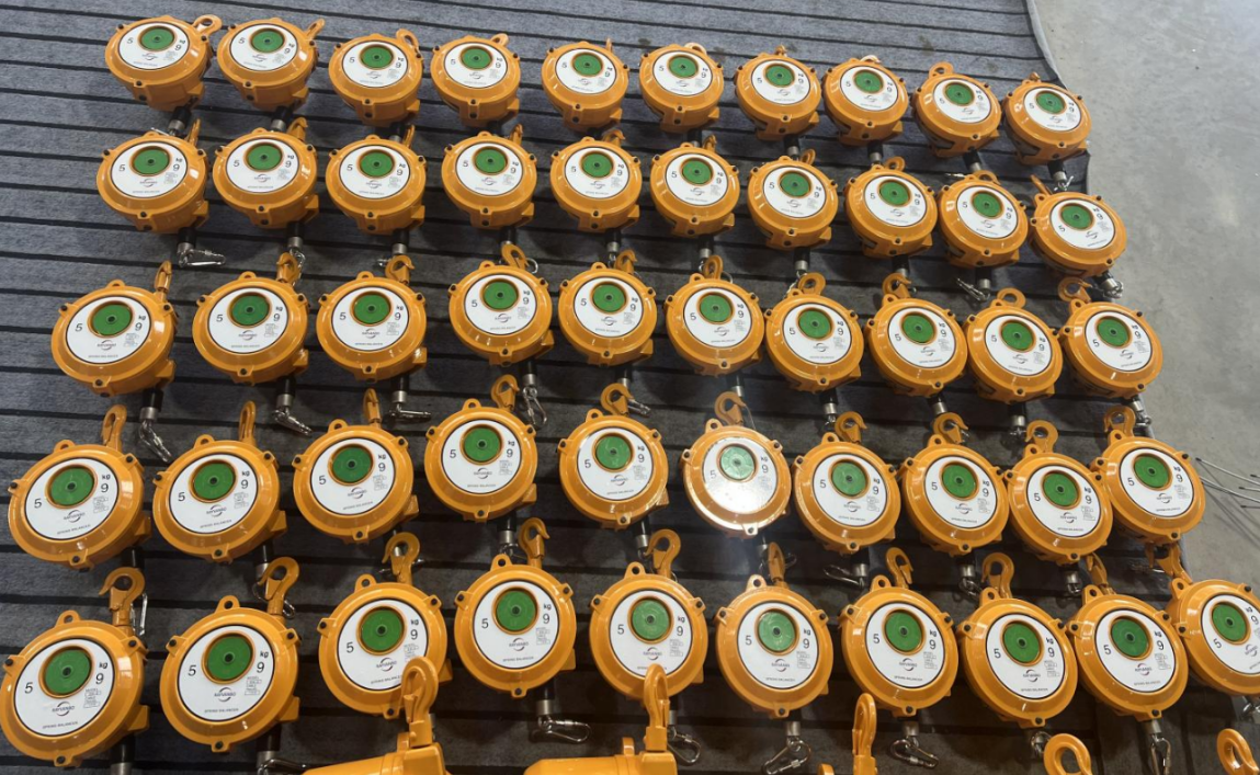 Rayvanbo 950 Sets Spring Balancers to America Customer