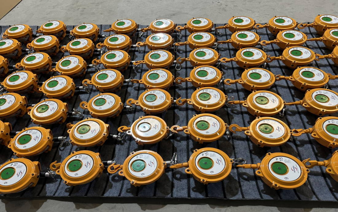 Rayvanbo 950 Sets Spring Balancers to America Customer