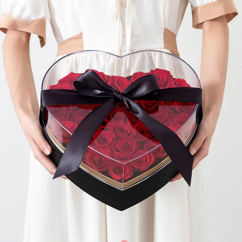 Quelle taille de boîte-cadeau en acrylique convient le mieux à votre conditionnement en gros ?