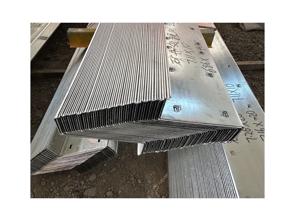 Galvanized Steel Profiles Zee and C-Shaped Purlin Channels Standard Thickness