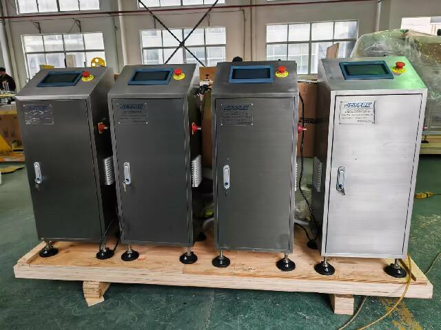 تم الشحن الناجح لآلات وضع العلامات اللاصقة الأساسية إلى إندونيسيا في 24 ديسمبر 2025