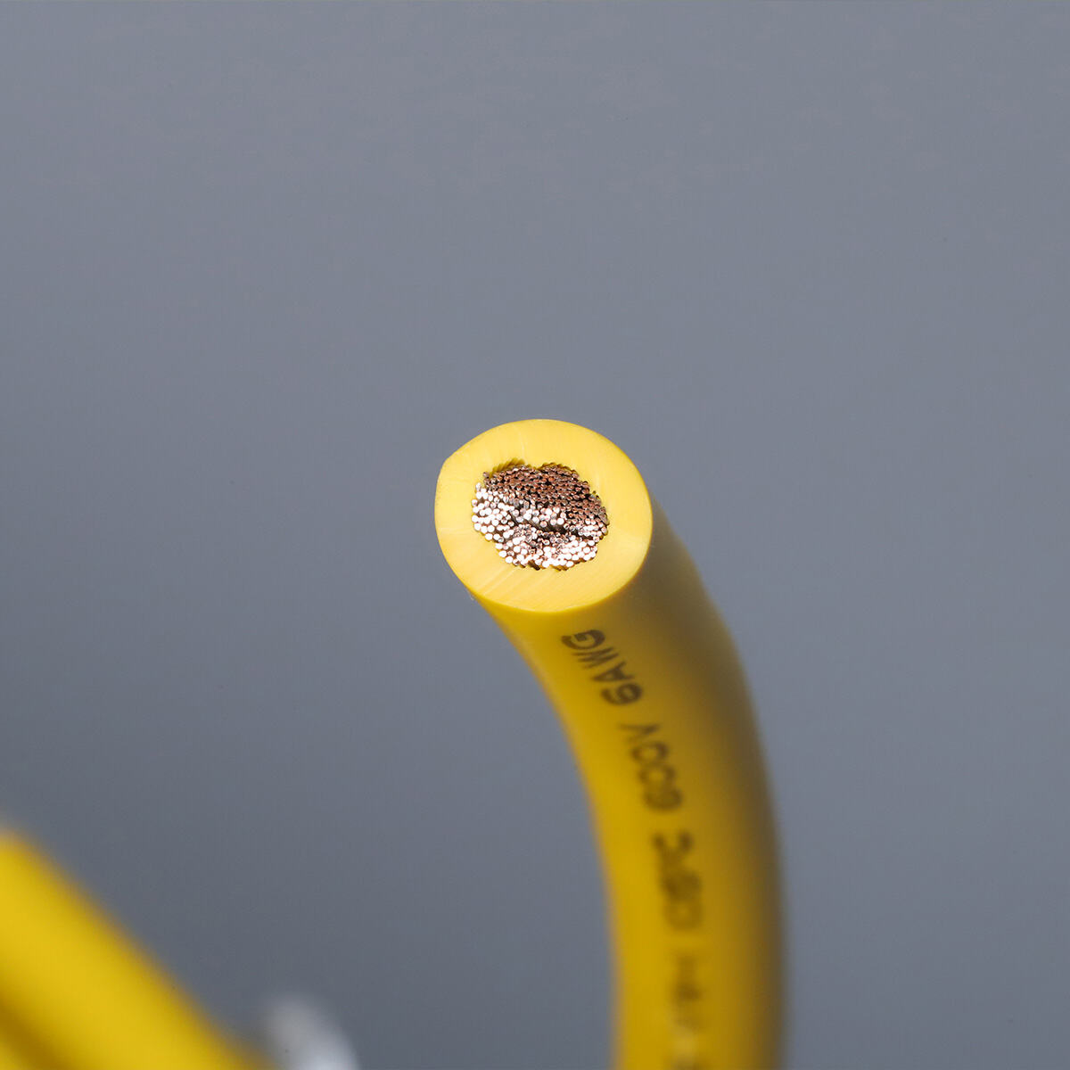 Zero Gauge Capacity for High-Current Amplifier Applications