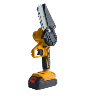 How do the battery life and performance of cordless chainsaws compare to traditional chainsaws?