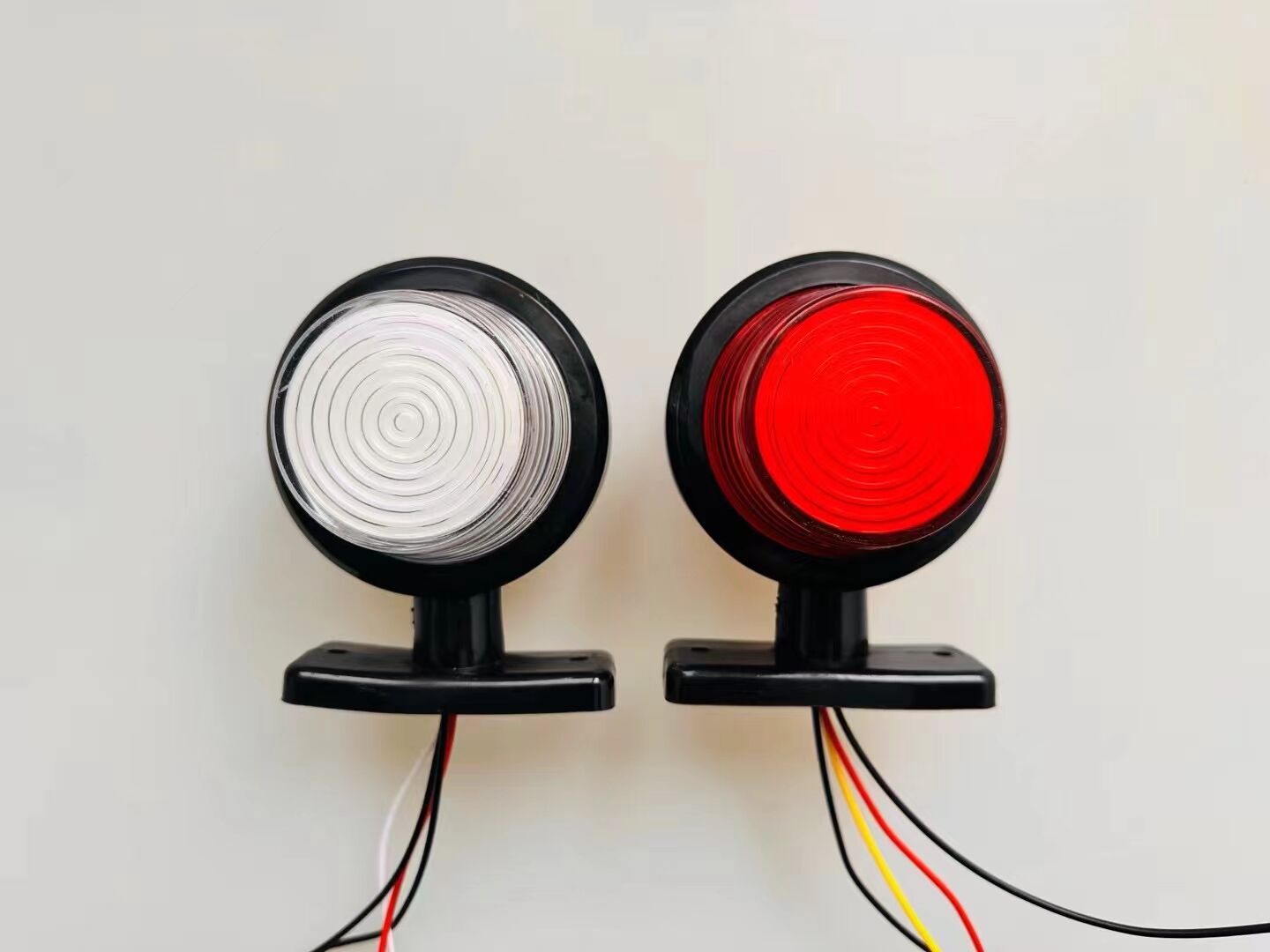 customizing LED Signal Lights Fit for Trucks and Motorcycle