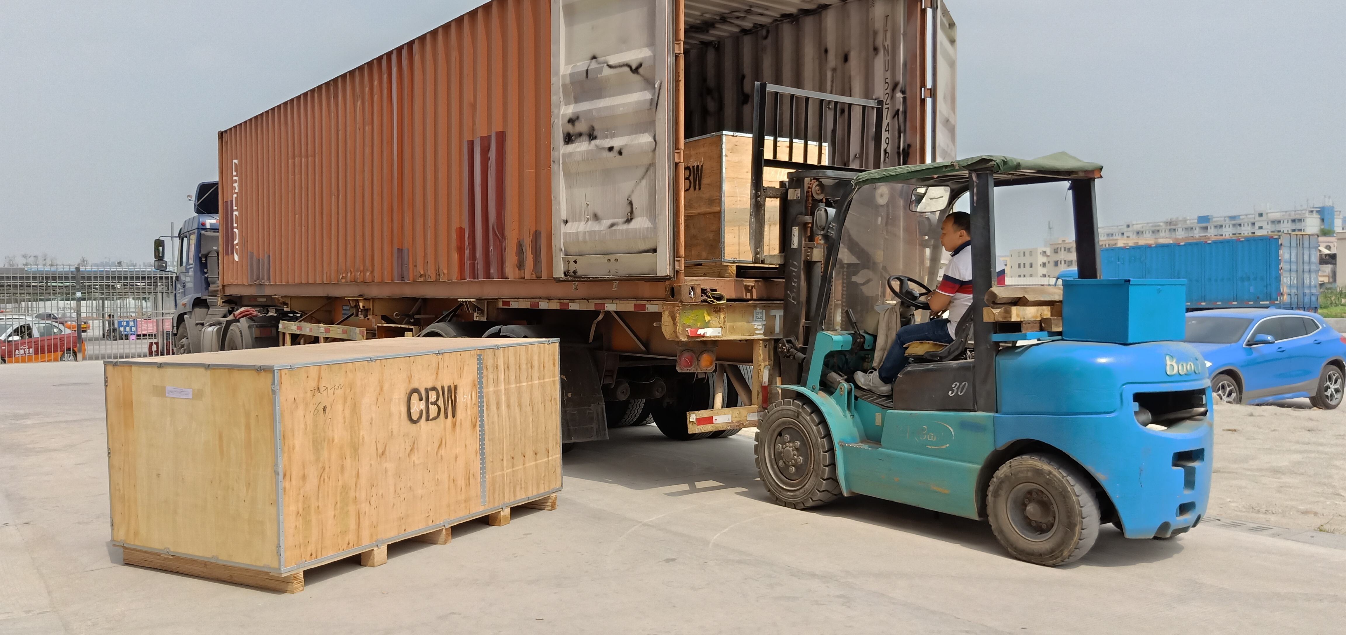 Full-Cycle Escort: Combiweigh's Global Weighing Equipment Service System