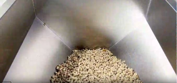 Weigh 250g of Peanuts