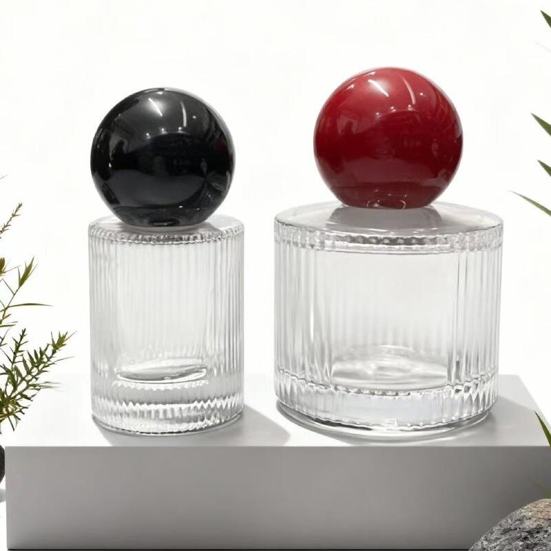 Was macht Parfümflaschen mit magnetischem Verschluss benutzerfreundlicher als herkömmliche Modelle?