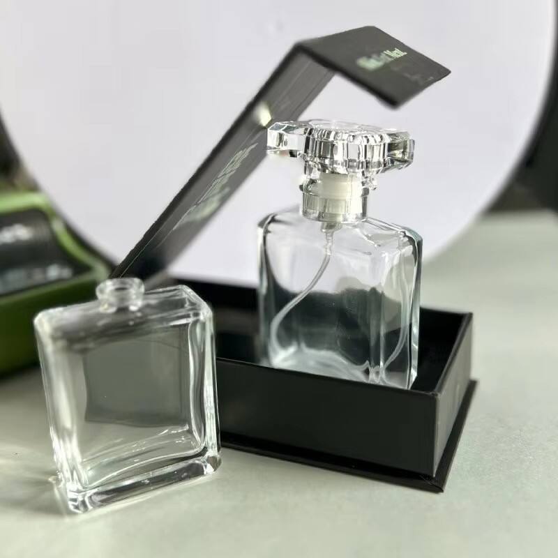 Women's Square Perfume Glass Bottle with Pump Sprayer Empty + Glass + Perfume + Bottles