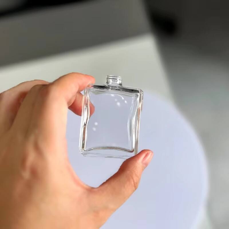  perfume bottle
