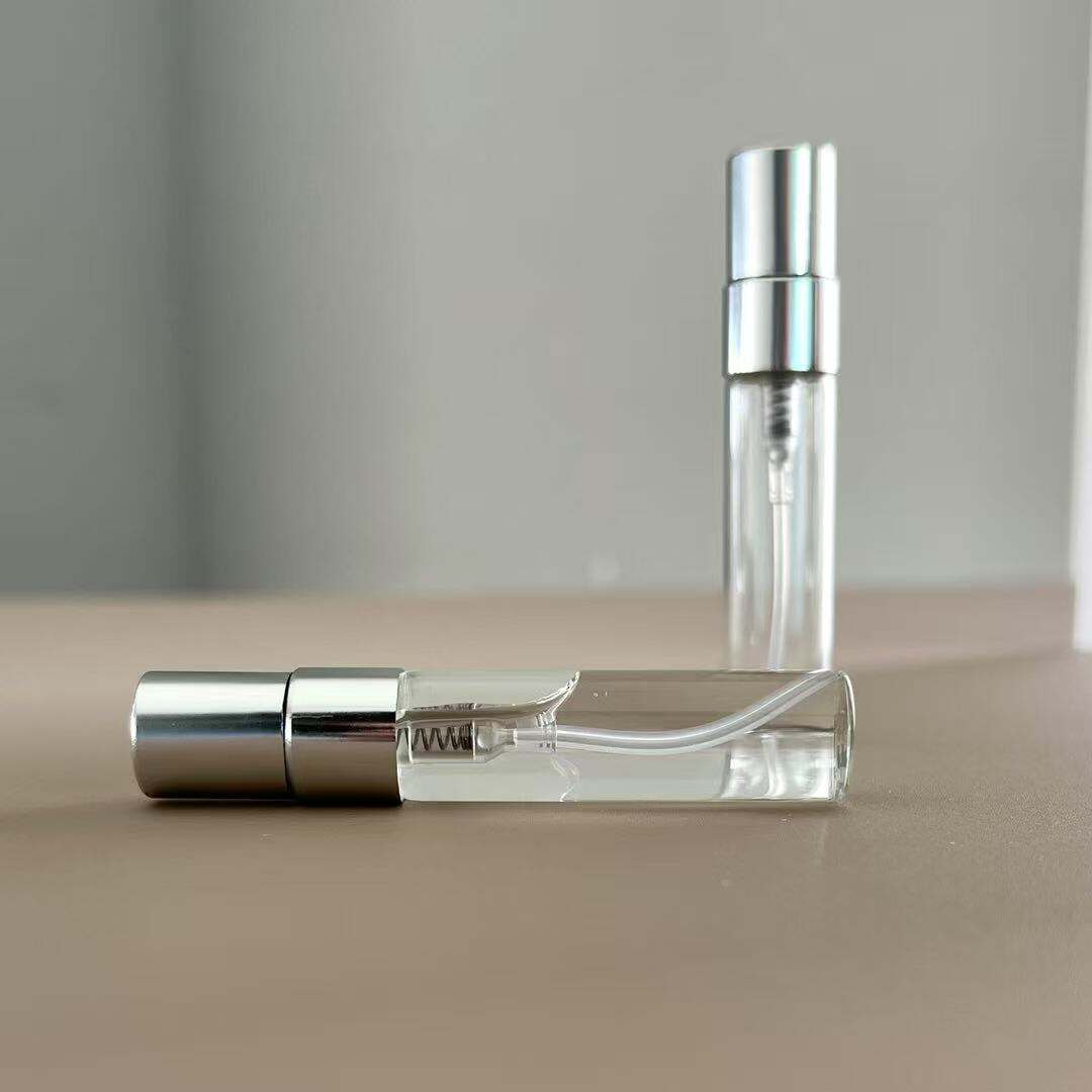 portable fragrance bottle