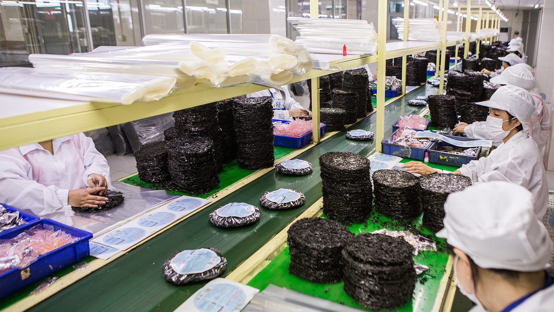 We Provide Healthy High Quality Food For More Than 30 Years.