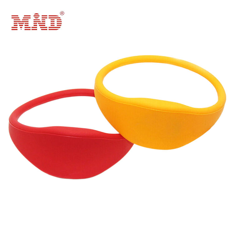 MW1A06 13.56mhz NFC Silicone RFID Bracelet Access Control