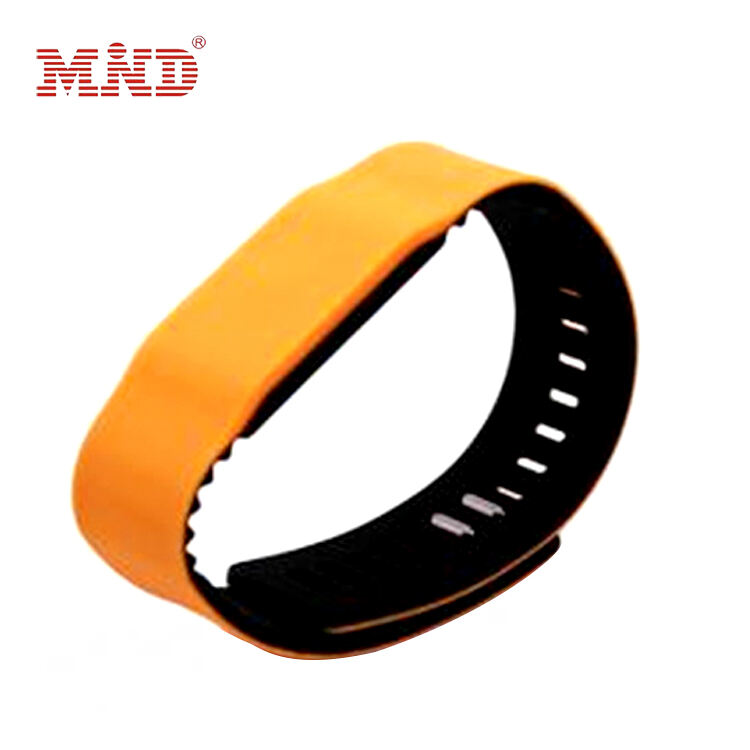 MW1B07 Passive 13.56mhz RFID Silicone Wristband Ticket