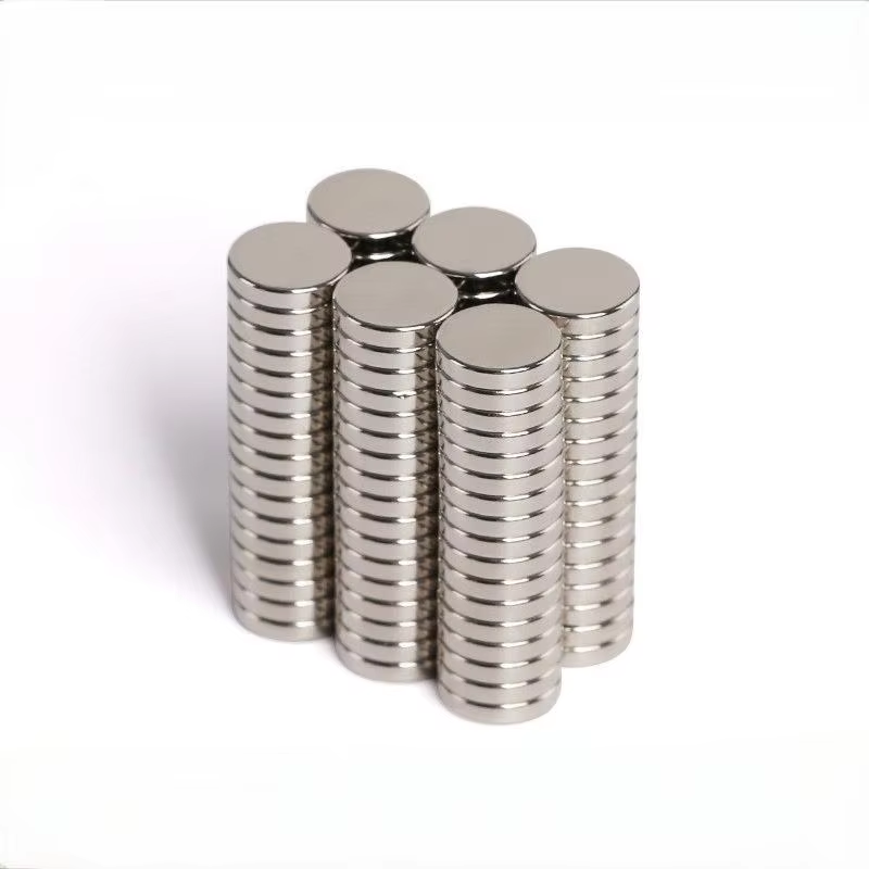 The unique advantages and application fields of rare earth NdFeB magnets