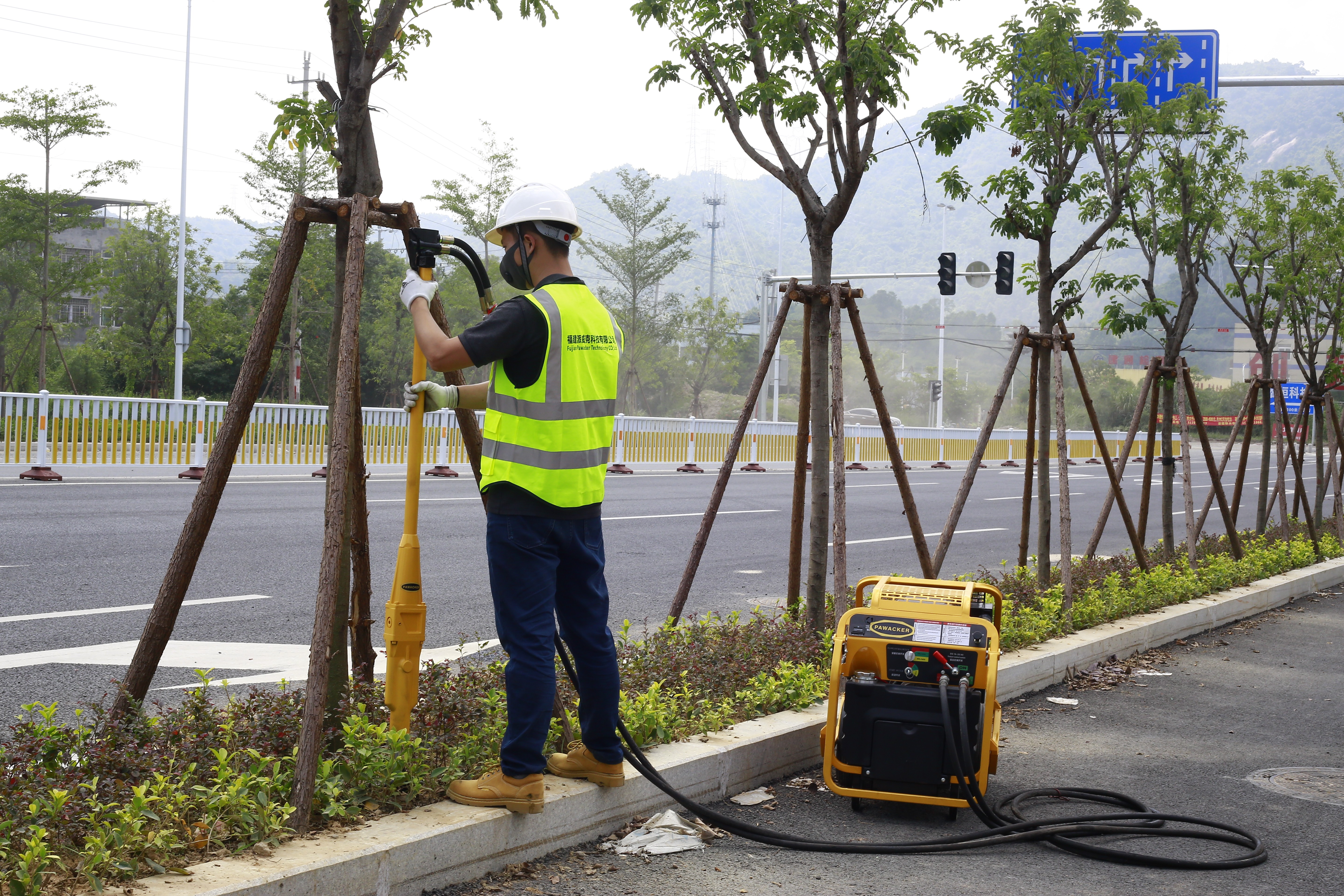 Hydraulic Tamper: Equipment for Foundation Compaction