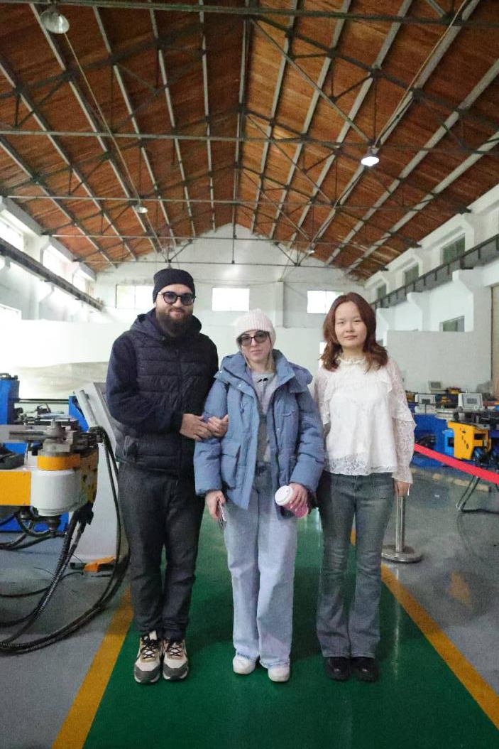 Belarussisches Paar besucht Baorui Machinery zu einer zweitägigen Inspektion und vereinbart vorläufige Kooperationsabsicht