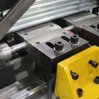 What are the production characteristics of a custom tube shrinking machine?