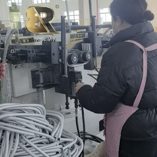 지역 조달을 위한 실용 가이드: 2026년 이중 헤드 파이프 벤딩 기계 선정 시 핵심 고려 사항