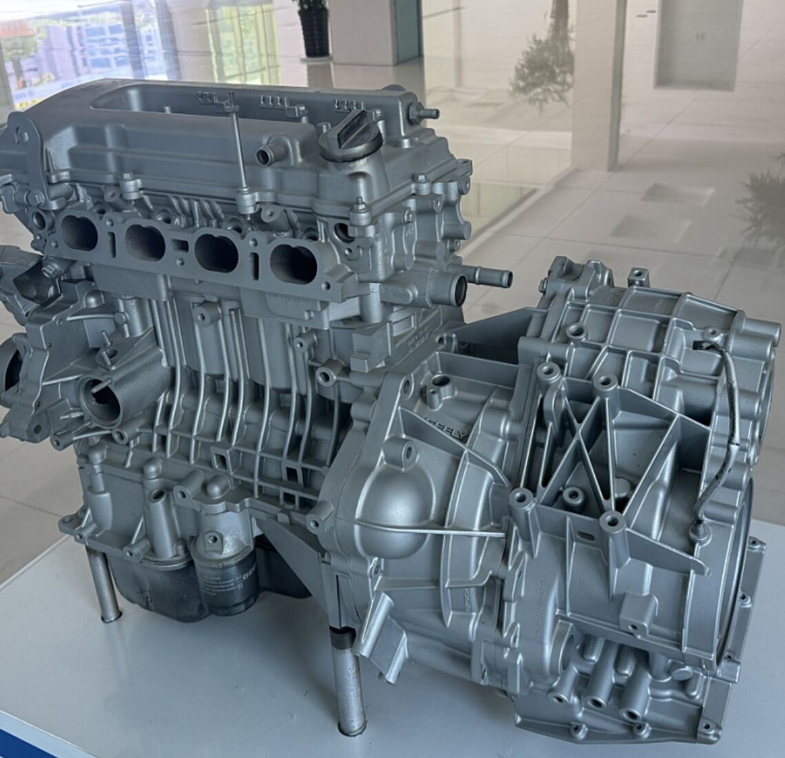 High quality engine assembly housing aluminum alloy die casting OEM quality suitable for large suppliers procurement