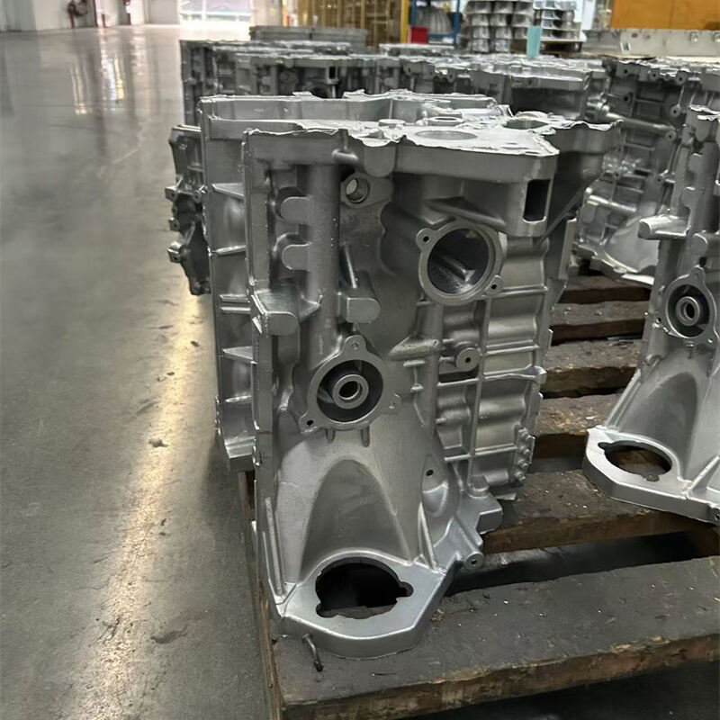 China die casting 50 strong production of aluminium alloy die casting products - automotive engine cylinder block, OEM quality OEM quality