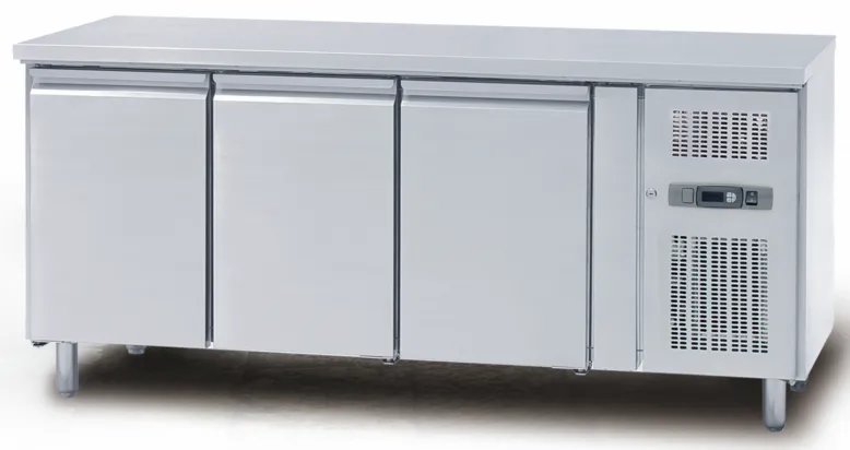 How to Properly Maintain and Clean a Blast Freezer?