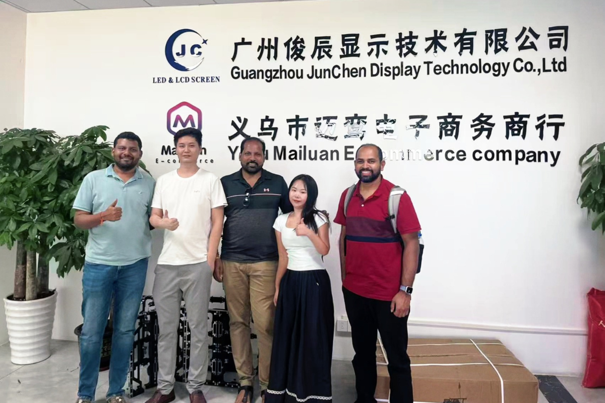 P2 Indoor Fine Pixel Pitch LED Display Ship To India