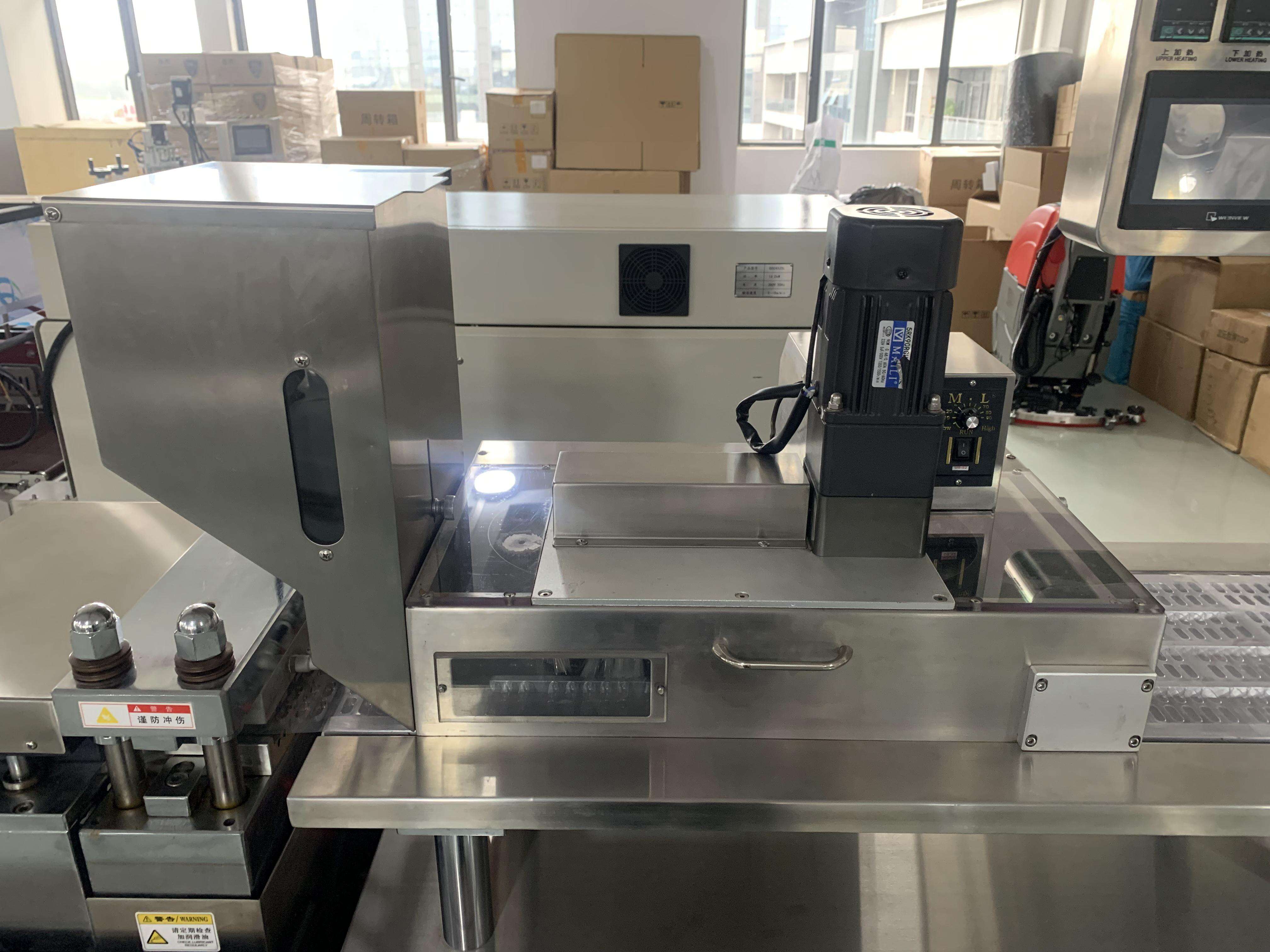 What’s the Difference Between a Capsule Counting Machine and Manual?