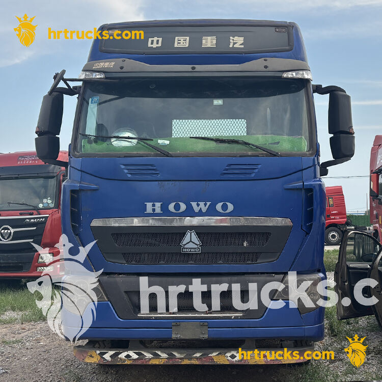 HOWO Tractor Truck   dark blue 6×4-T7H