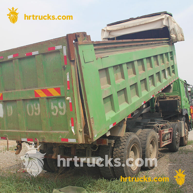 howo dump truck green 8x4