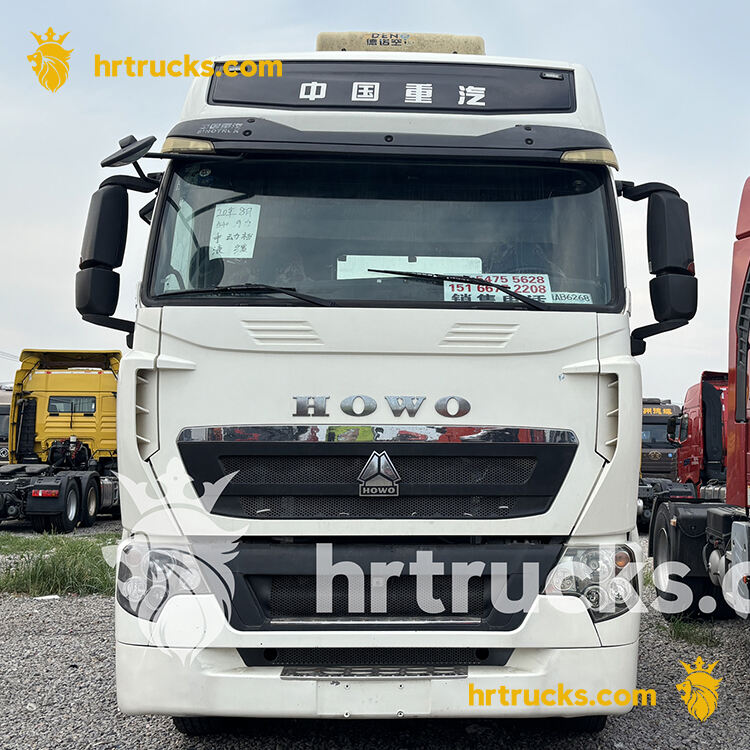 HOWO Tractor Truck  white 6×4-T7H