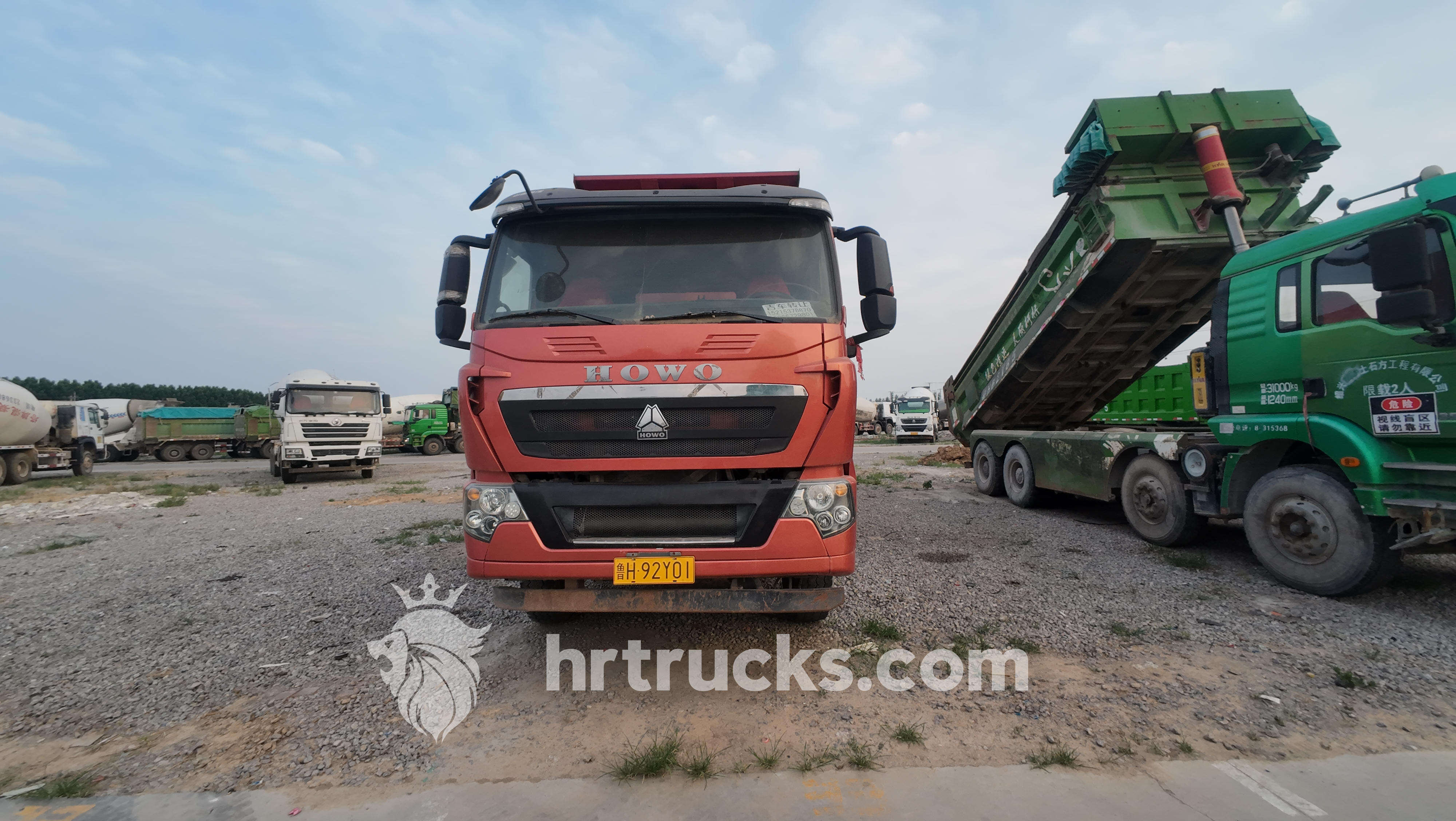 Best Deals on China Second Hand Trucks by HR TRUCKS - Strong, Affordable Fleet Options