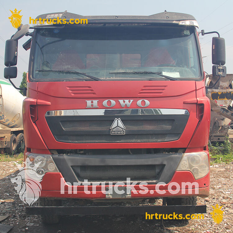 howo dump truck tx 8x4