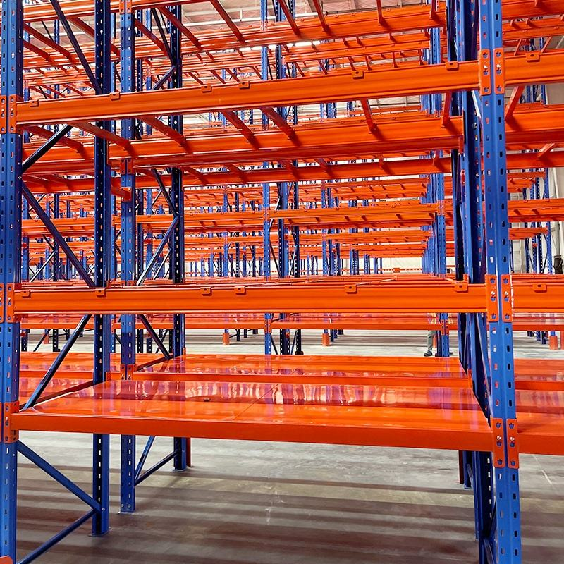 What Are the Best Warehouse Shelves for High-Volume Storage?