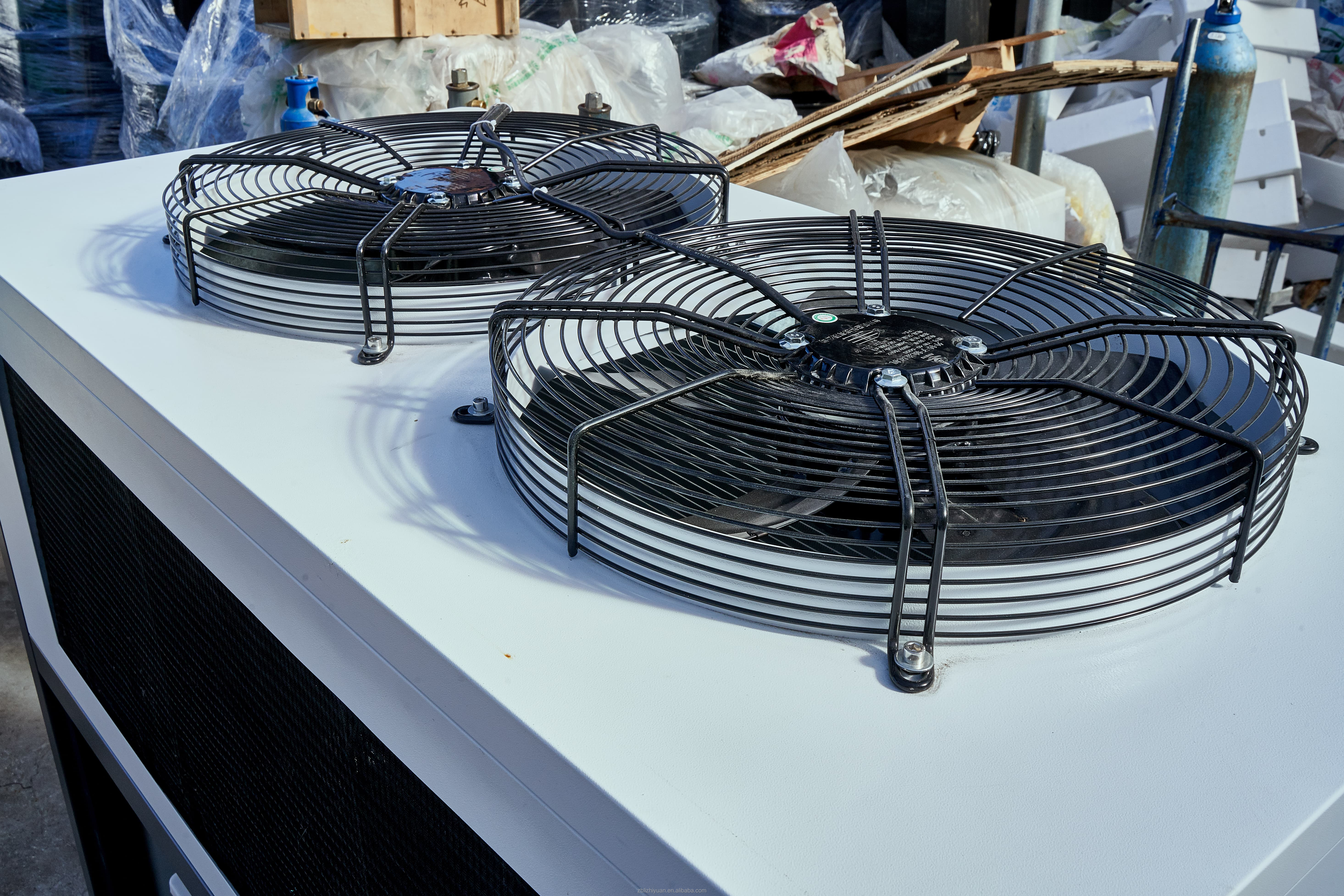 details of injection molding cooling