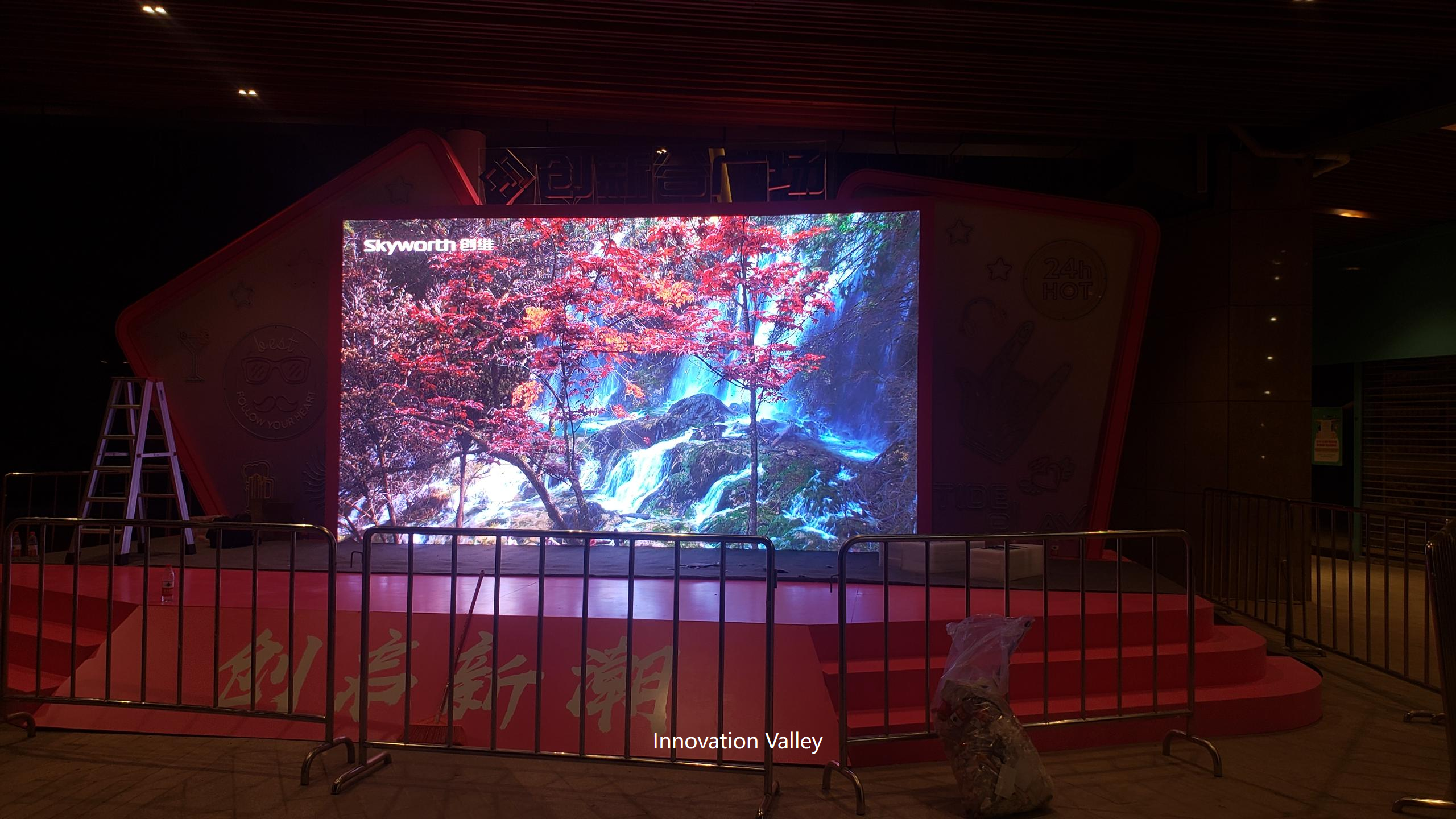 The context in which outdoor displays are used also changes their brightness needs.  