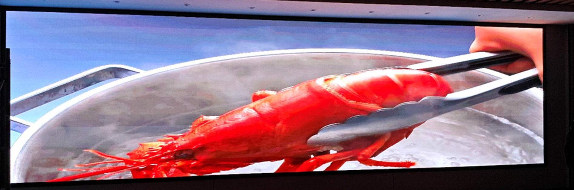 government meeting room screen-0