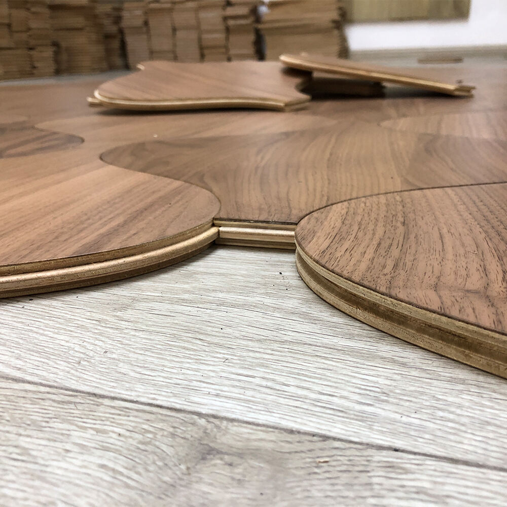 Hot Selling High Quality Outdoor Indoor Oak Hardwood Floor Waterproof Solid Wood Flooring Engineering Flooring for Living Room