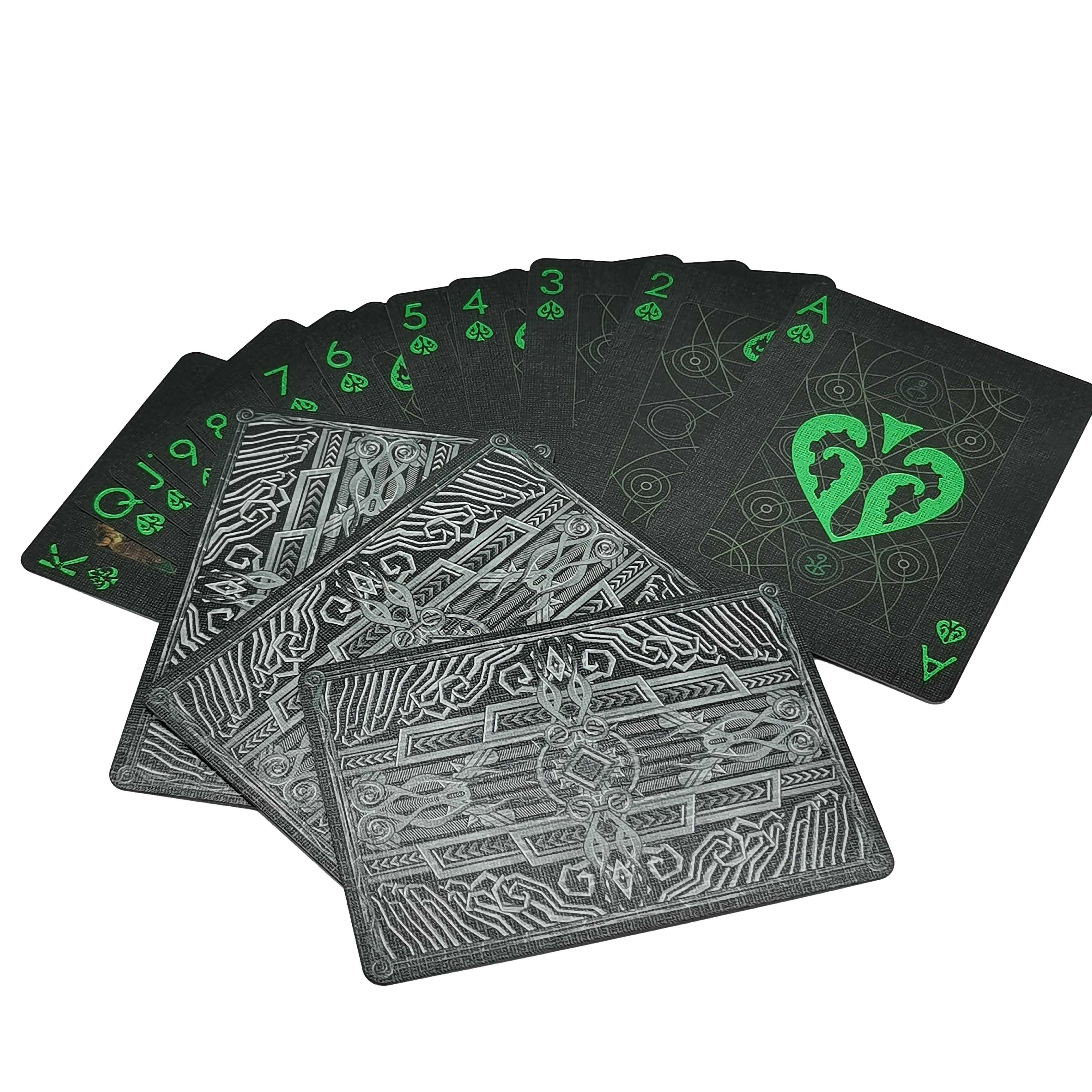 Cthulhu Mythos Glow in the Dark Playing Cards - Collector‘s Edition