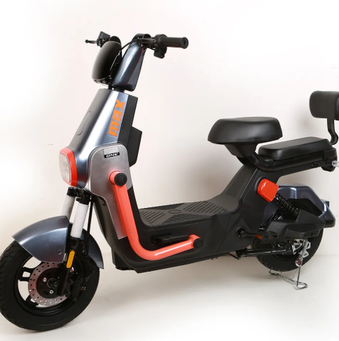 Cum Alegi Puterea Potrivită a Motorului la o E-bicicletă pentru Adulți?