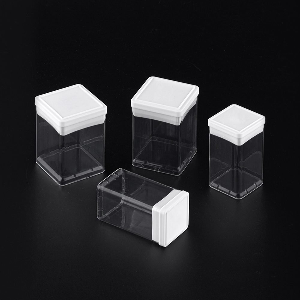 Plastic packaging box