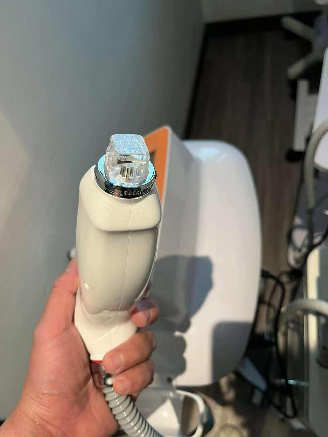 Harness the Benefits of Fractional RF for Tighter, Fuller Skin