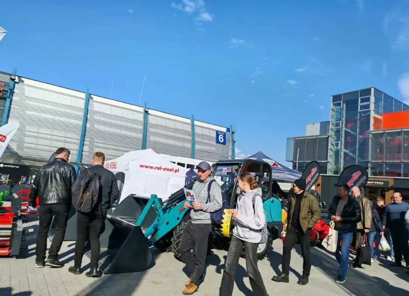 روند‌های جدید از نمایشگاه آگروتک: چرا دستگاه‌های ماشین‌آلات کِسن KS550 و KS8500 ستاره‌های نمایشگاه شدند