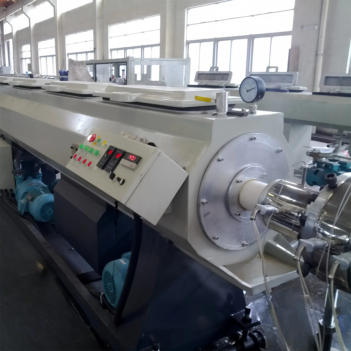 Baixiong Klimens: Making PVC Pipe Extruder Machines Related Innovations